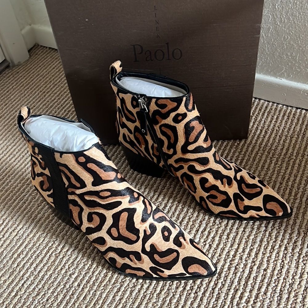 LINEA PAOLO Sevilla II Genuine Calf Hair Leopard  Booties 7.5